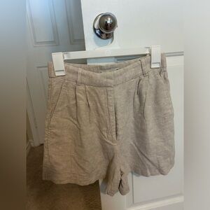 Abercrombie Cream Linen Shorts (Size 2R / 26 Waist)